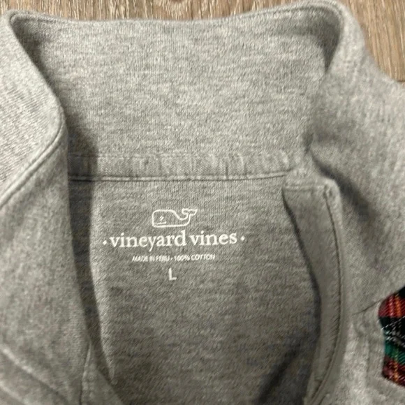 Vineyard Vines Men’s Grey 1/4 Zip Pullover Red Green Plaid Size Large Christmas - Picture 3 of 4